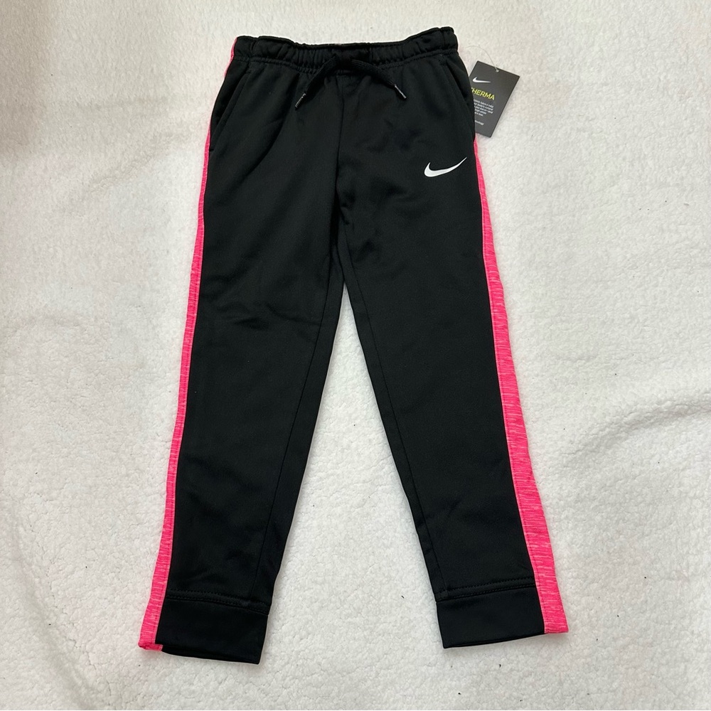 Girls Nike Therma Sweatpants